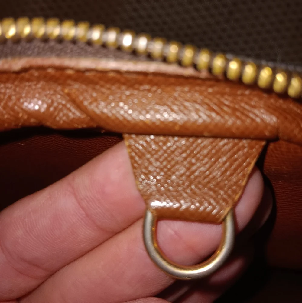 Louis Vuitton monogram briefcase bag with lock